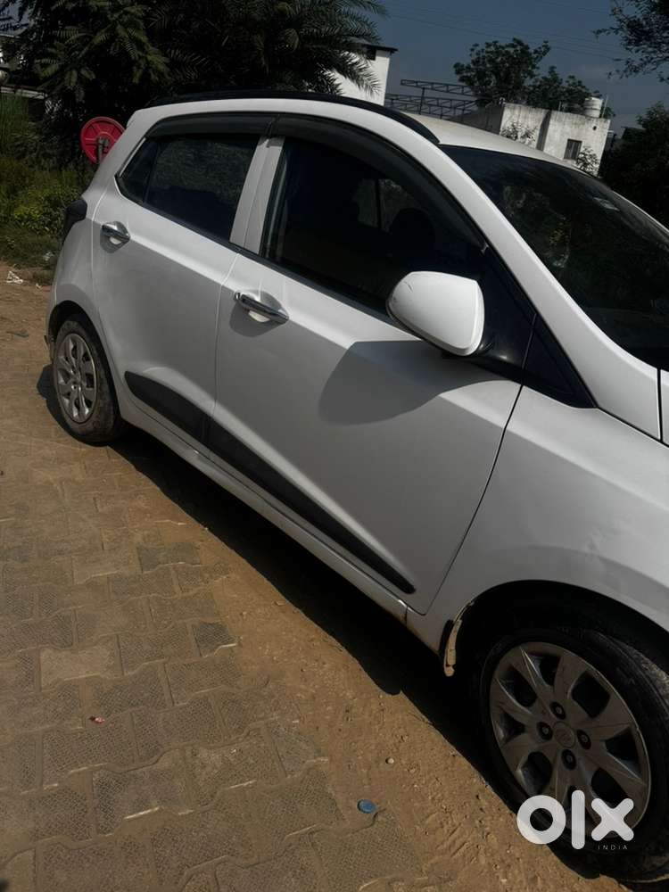 Hyundai Grand I10 2015