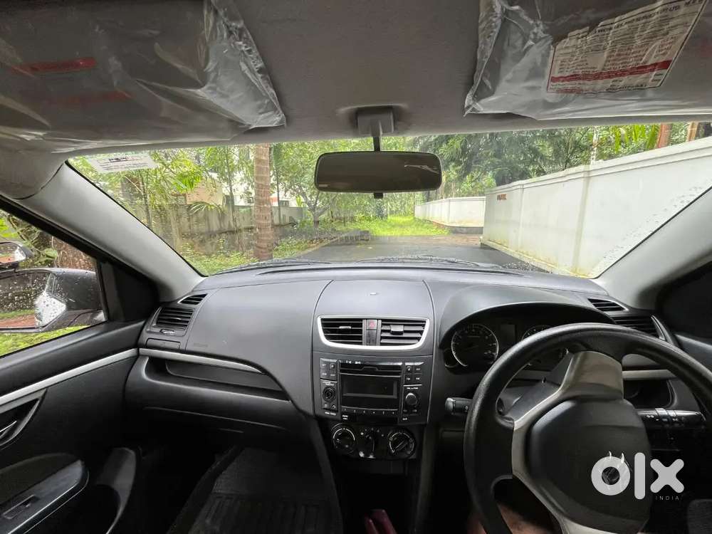 Swift Vxi(o) (two Airbags)