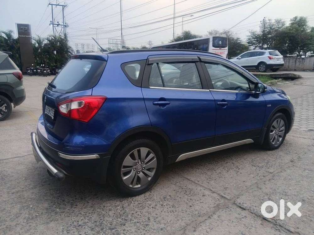 Maruti Suzuki S-cross Zeta 1.3, 2016