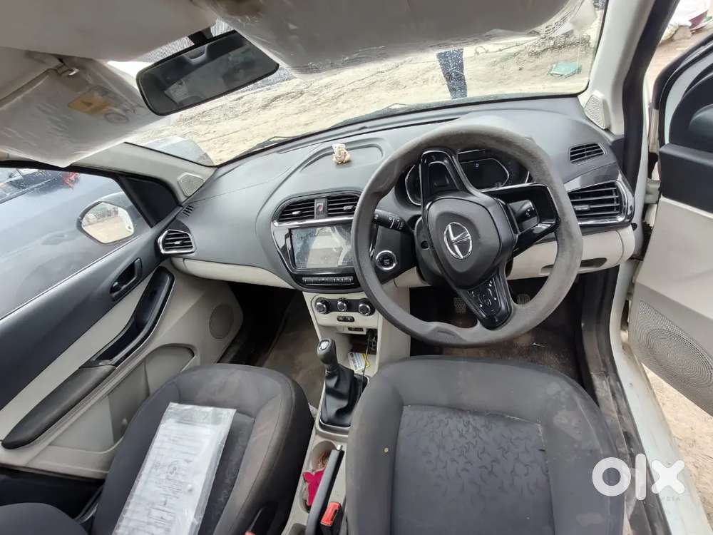 Tata Tigor Petrol 2024