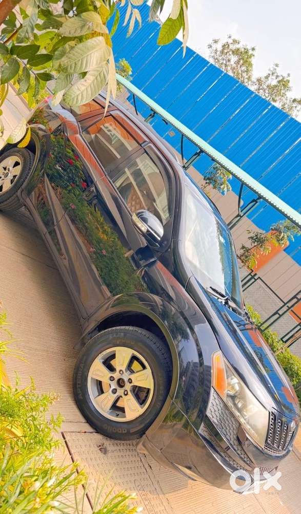 Direct Owner -mahindra Xuv500 W8 Fwd2014 Diesel 87000 Km Driven