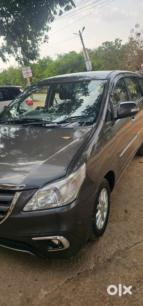 Toyota Innova 2.5 V 7 Str, 2012, Diesel