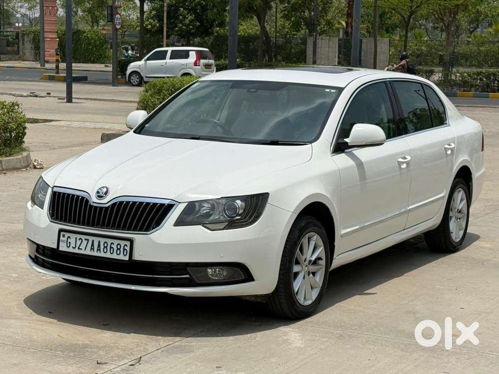 Skoda Superb 2013-2015 Elegance 1.8 Tsi At, 2014, Petrol