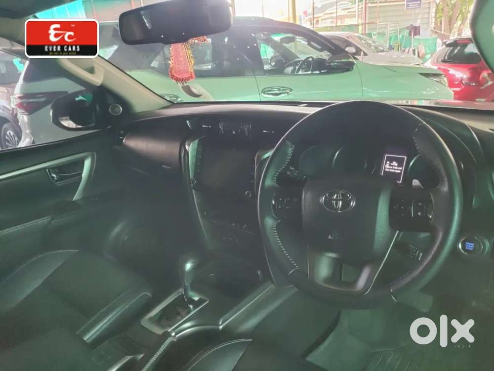 Toyota Fortuner Legender, 2021, Diesel
