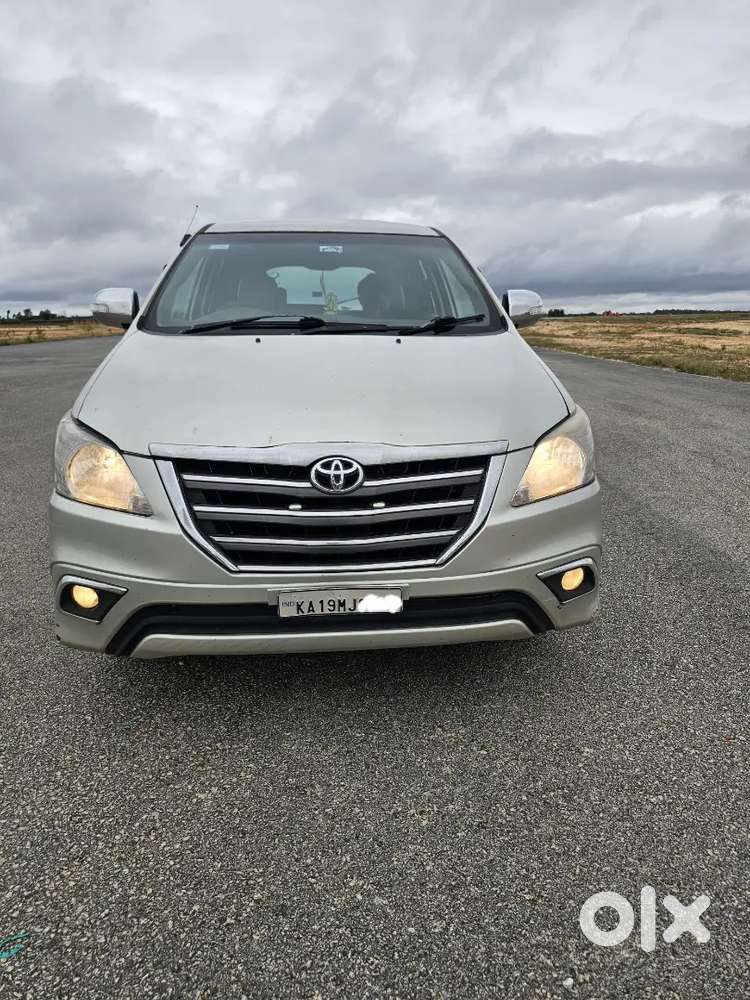 Toyota Innova 2006 3rd Owner
