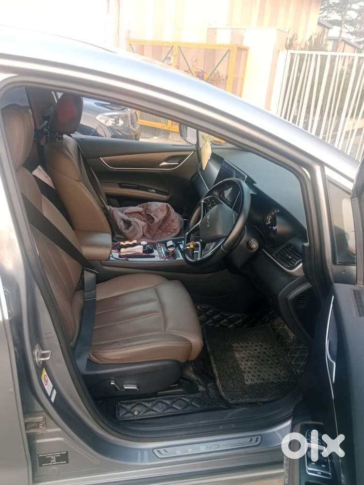 Byd Emax 7 Superior 6 Str, 2024, Electric