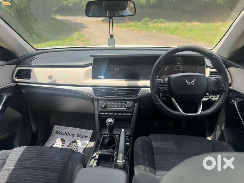 Mahindra Xuv700 Diesel 2023