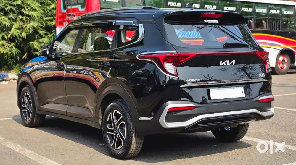 Kia Carens 2022 Petrol Well Maintained