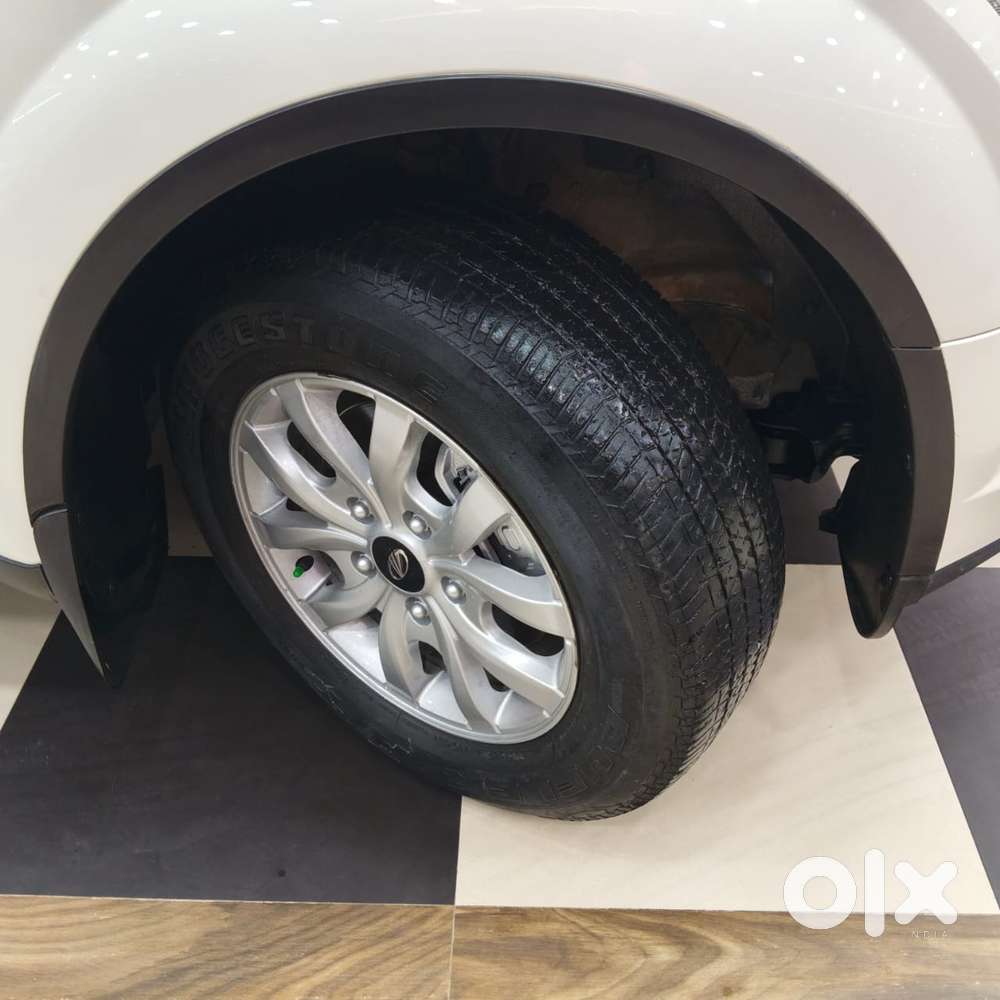 Mahindra Xuv500 W8 At, 2016, Diesel
