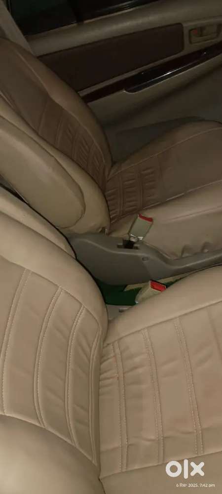 Toyota Innova 2012 Diesel 7 Str