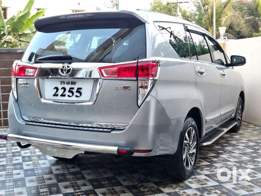Toyota Innova Crysta 2.4 V 7 Str, 2022, Diesel