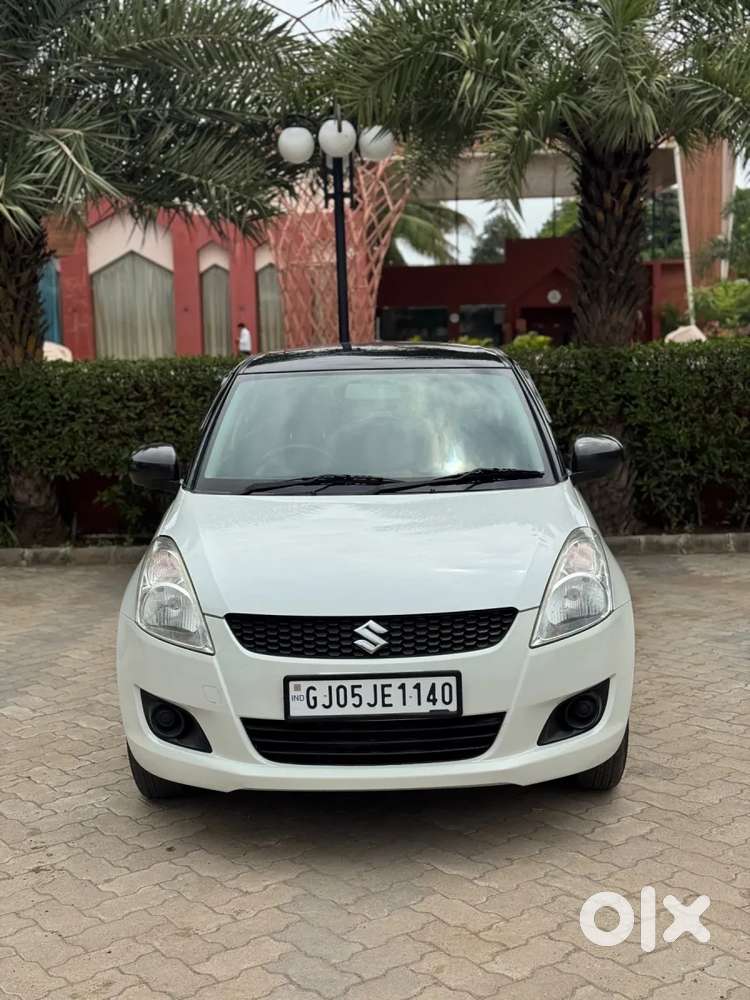 Maruti Suzuki Swift Vxi, 2013, Petrol