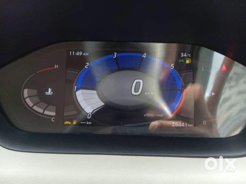 Nissan Magnite 1.0 Xv Executive, 2022, Petrol