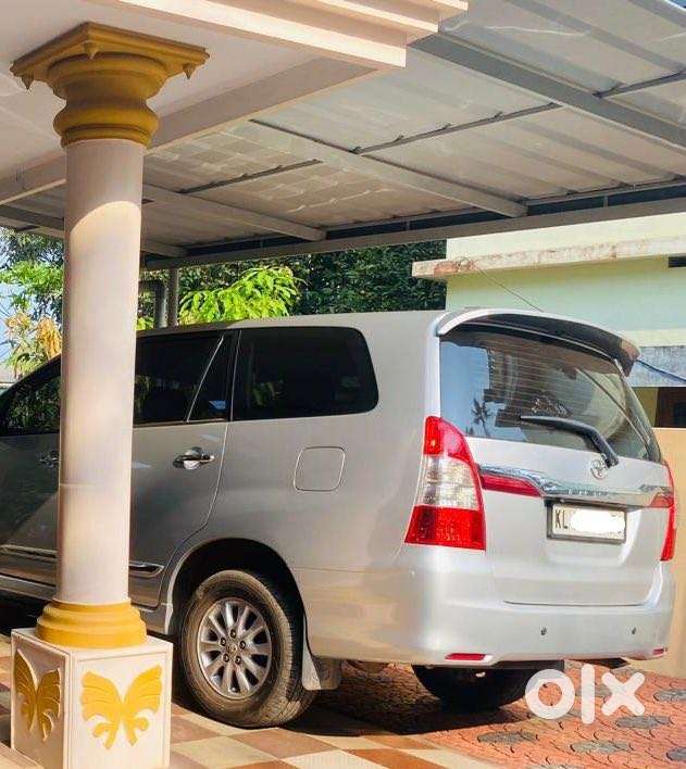 Toyota Innova 2.5 V 7 Str, 2010, Diesel