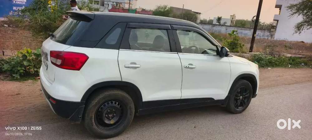 Maruti Suzuki Brezza Zdi+ 2018