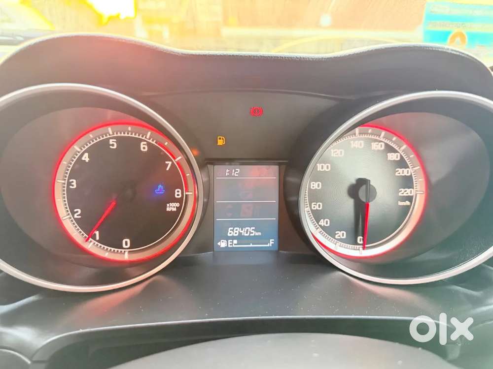 Maruti Suzuki Swift Vxi, 2021, Petrol