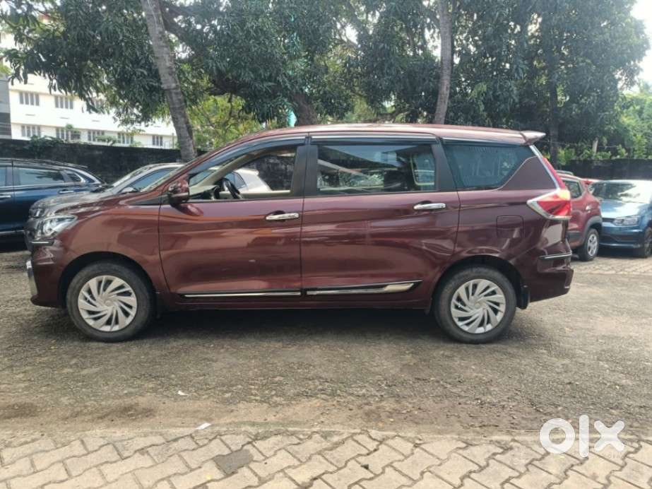 Maruti Suzuki Ertiga 1.5 Vxi, 2021, Petrol