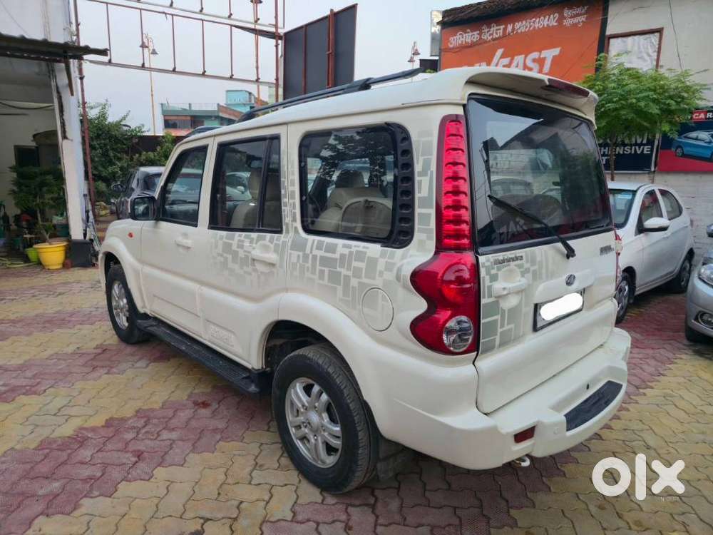 Mahindra Scorpio Vlx 2wd Bsiii, 2014, Diesel