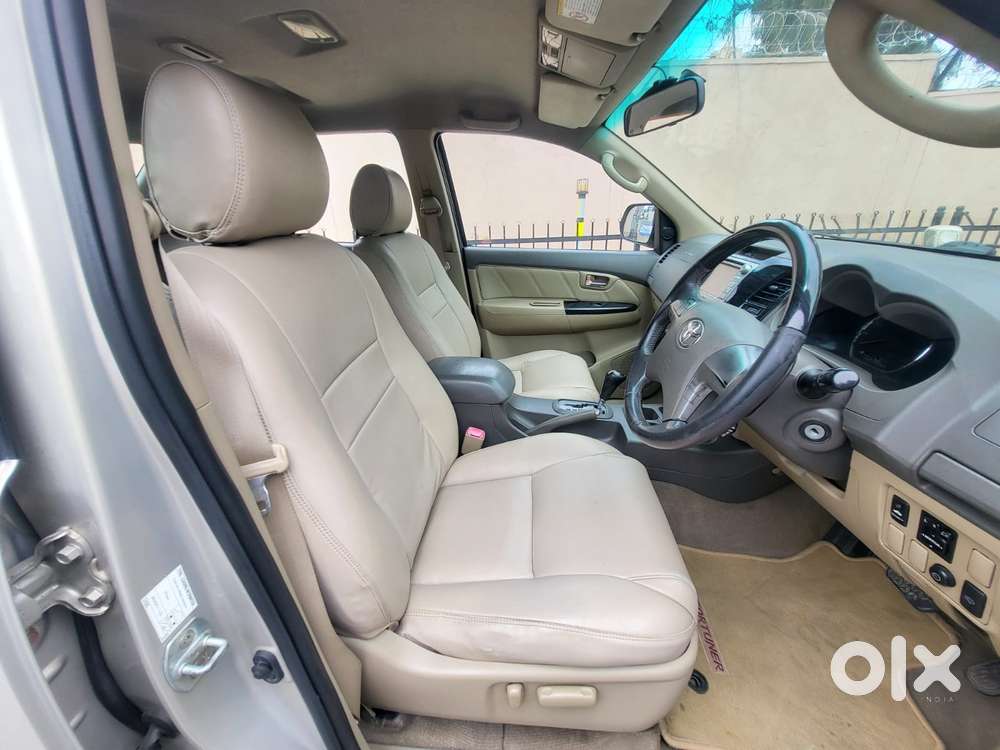 Toyota Fortuner 3.0 4x2 Automatic, 2012, Diesel