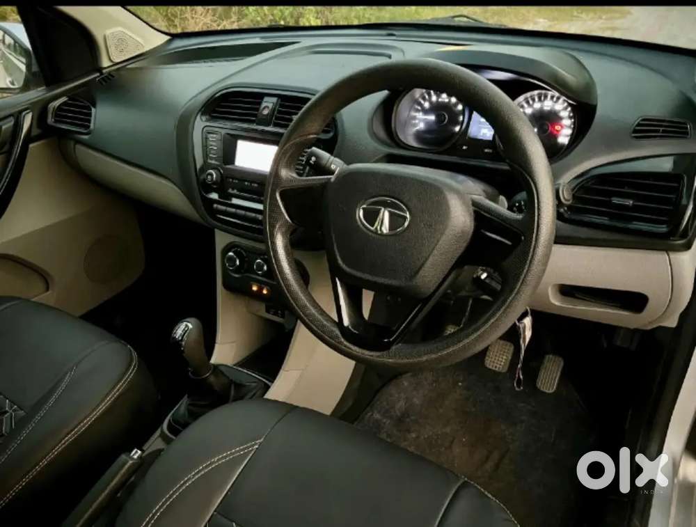 Tata Tiago Revotron Xt 2018