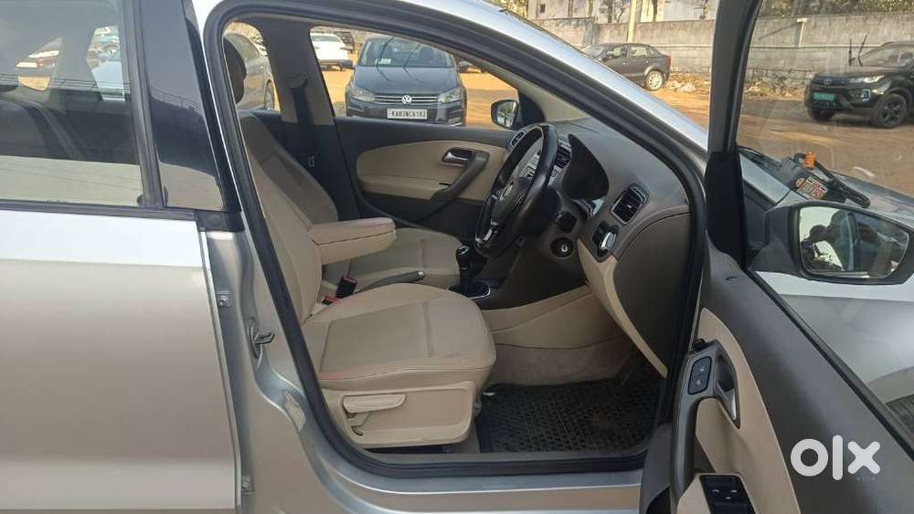 Volkswagen Vento 2013-2015 1.6 Highline, 2016, Petrol