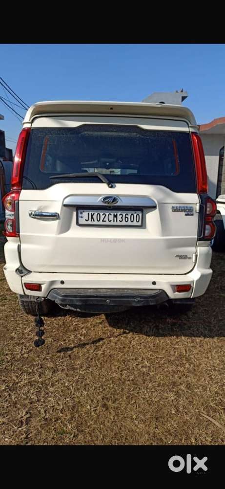 Mahindra Scorpio Classic 2021 Diesel 118000 Km Driven