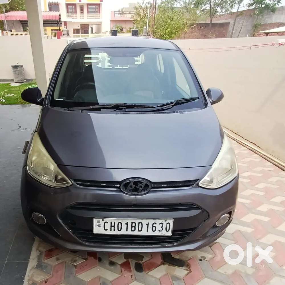Hyundai Grand I10 2015 Petrol 140000 Km Driven