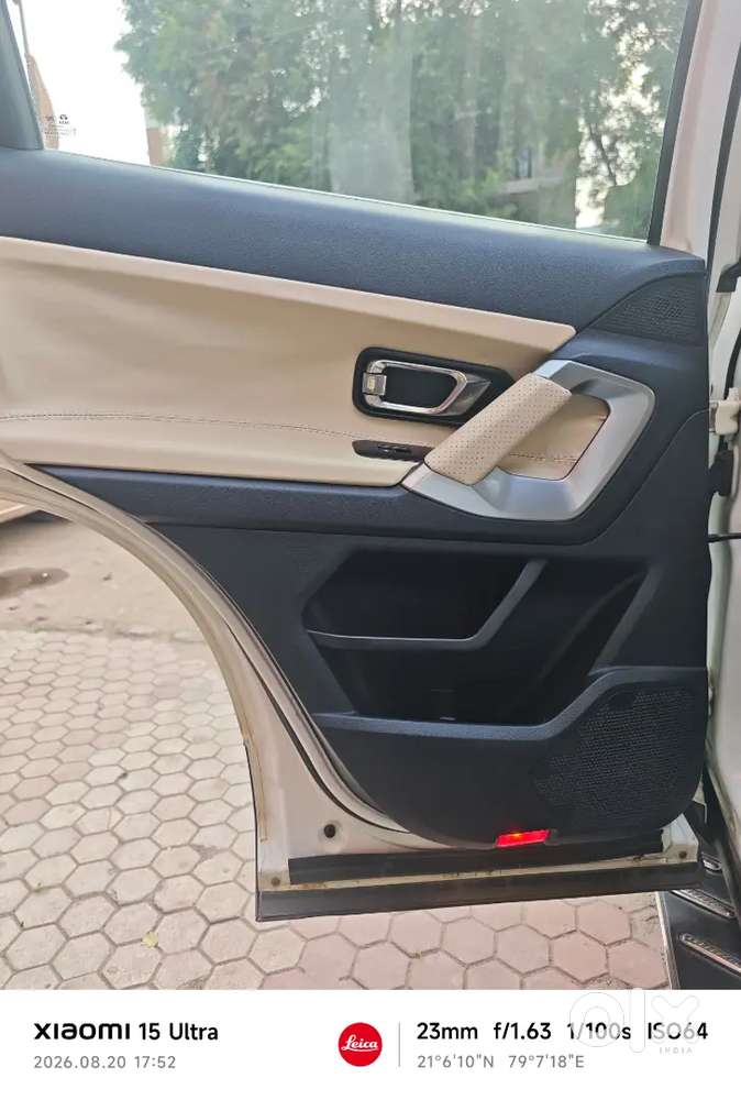 2019 Tata Harrier Top End  Diesel  Manual  75,000 Km  2nd Owner
