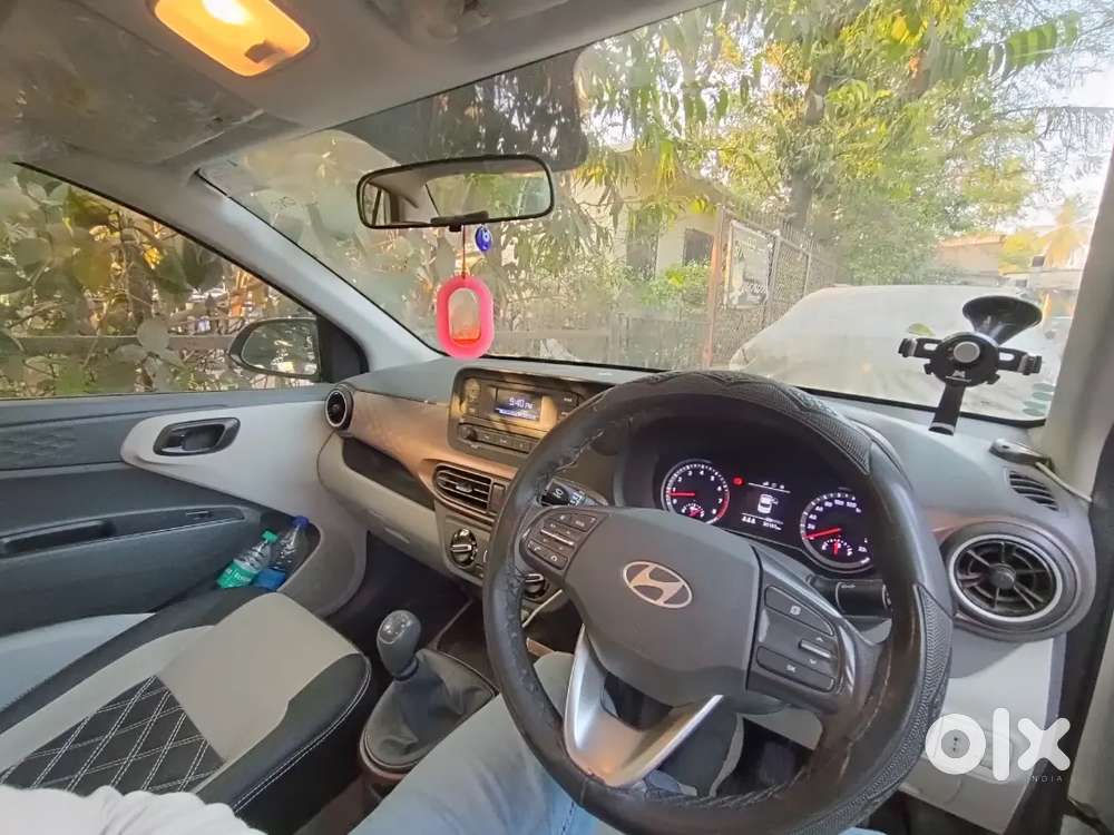 Hyundai Aura 2025 Cng & Hybrids 35000 Km Driven