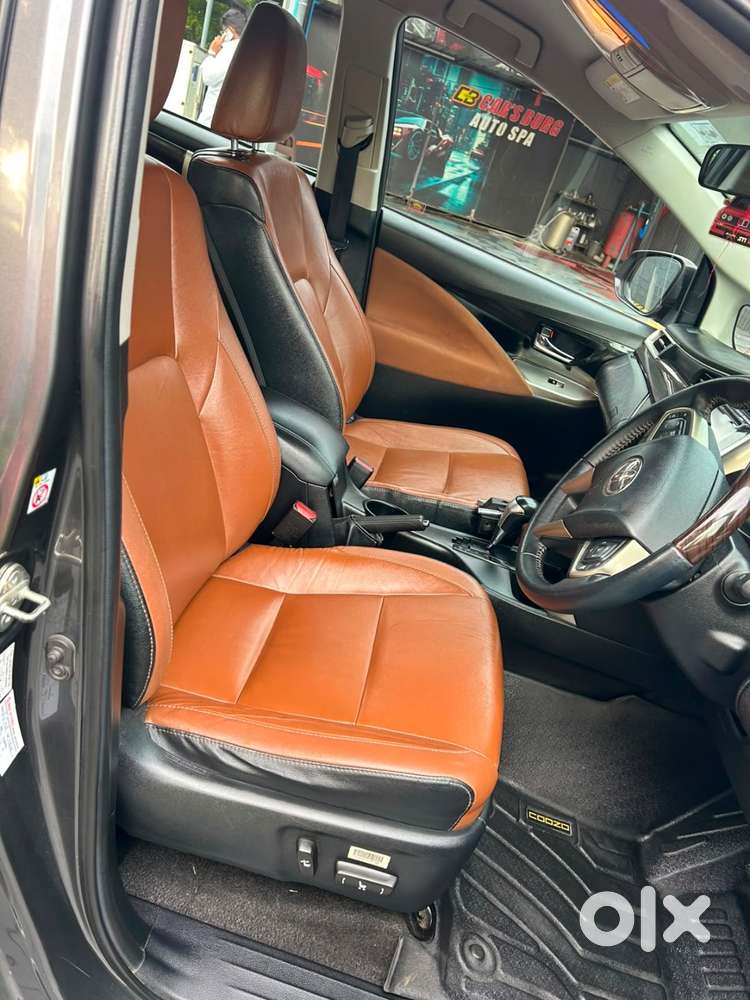 2019 Toyota Crysta 2.8 Z Auto