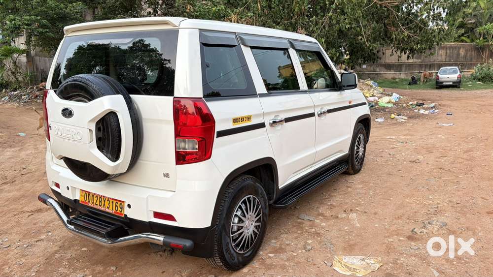 Mahindra Bolero Neo N8, 2022, Diesel