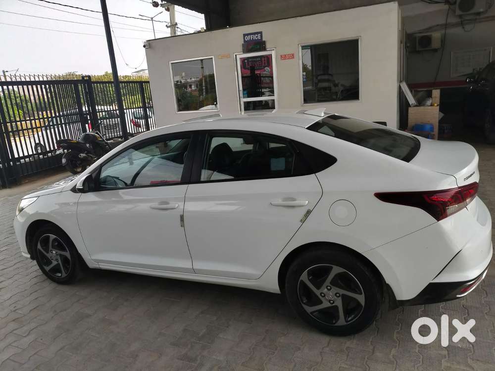 Hyundai Verna 1.5 S Plus Diesel Mt, 2022, Diesel