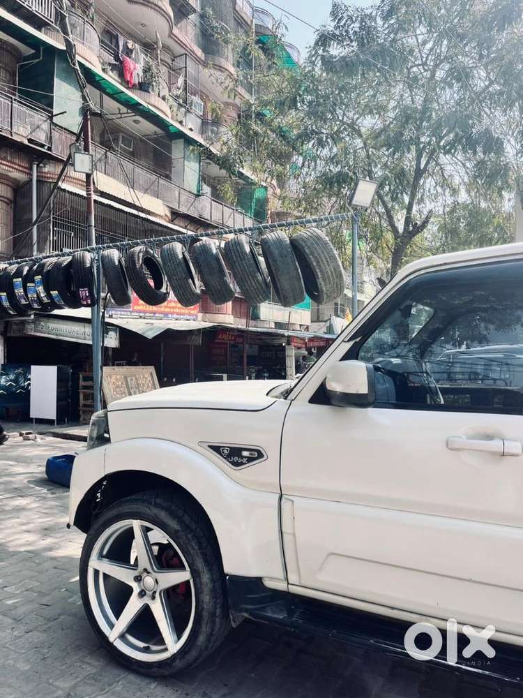 Mahindra Scorpio 2018 Diesel Well Maintained