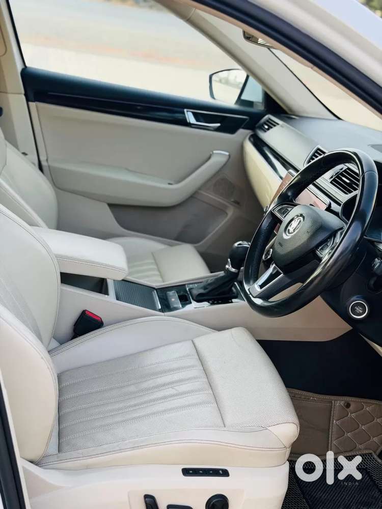 Skoda Superb 2.0 L&k Tsi At, 2020, Petrol