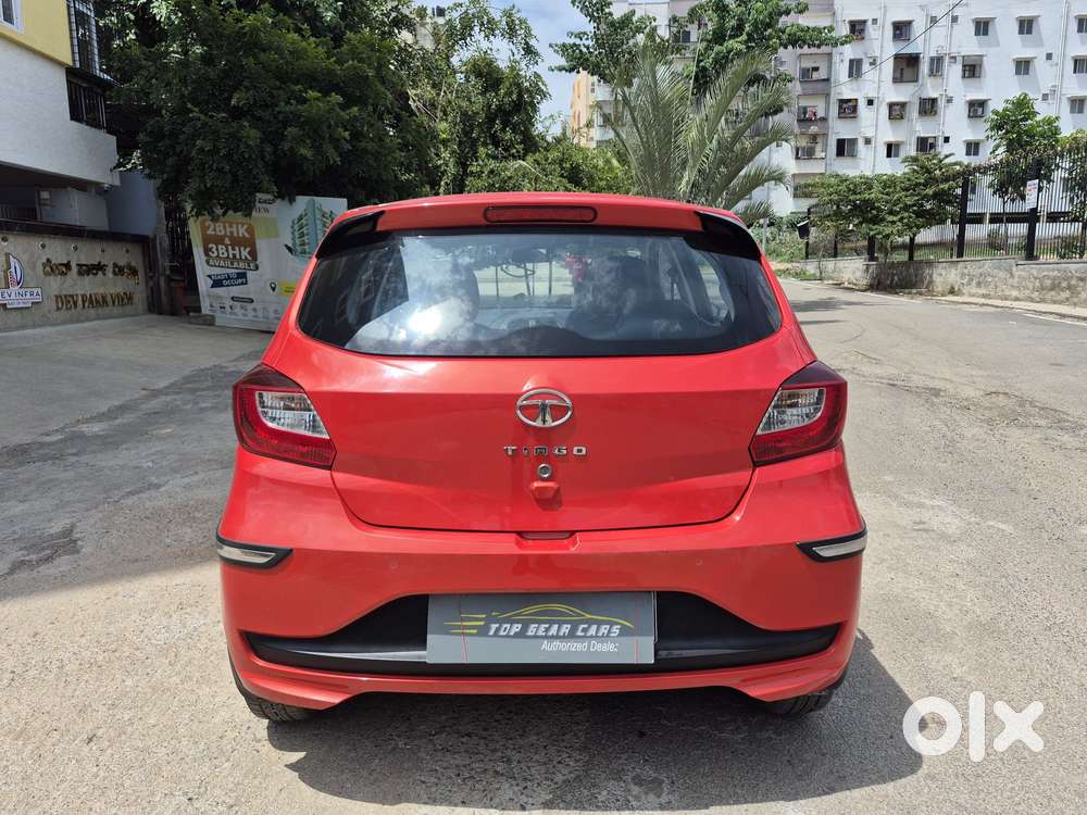 Tata Tiago 1.2 Revotron Xta, 2022, Petrol