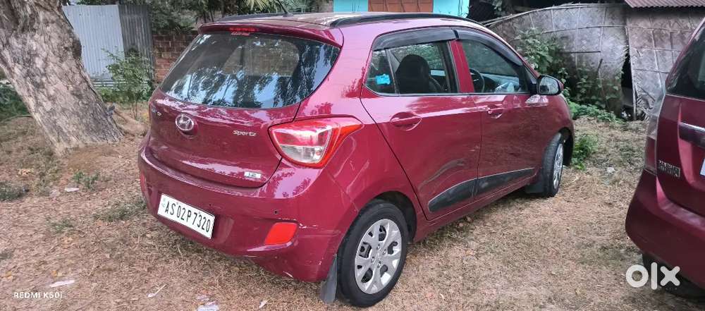 Hyundai Grand I10 2015 Petrol 53000 Km Driven 1st Owner.