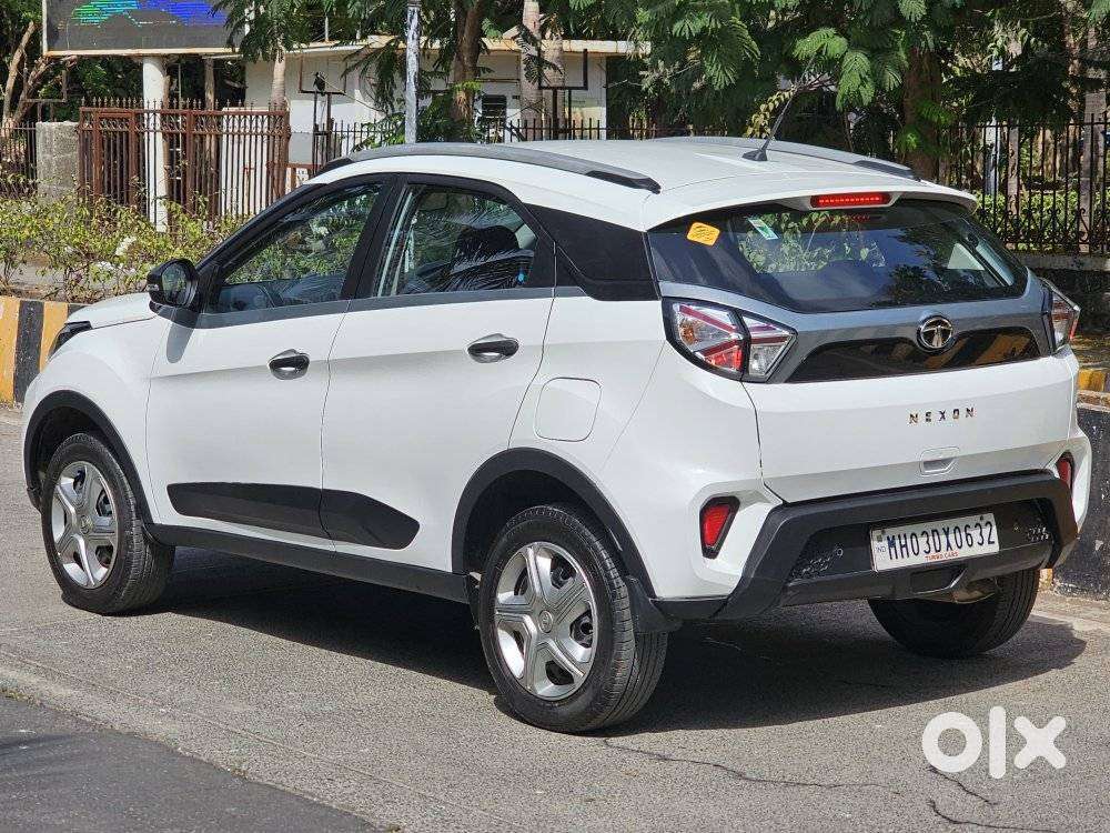 Tata Nexon 1.2 Revotron Xm (s), 2022, Petrol