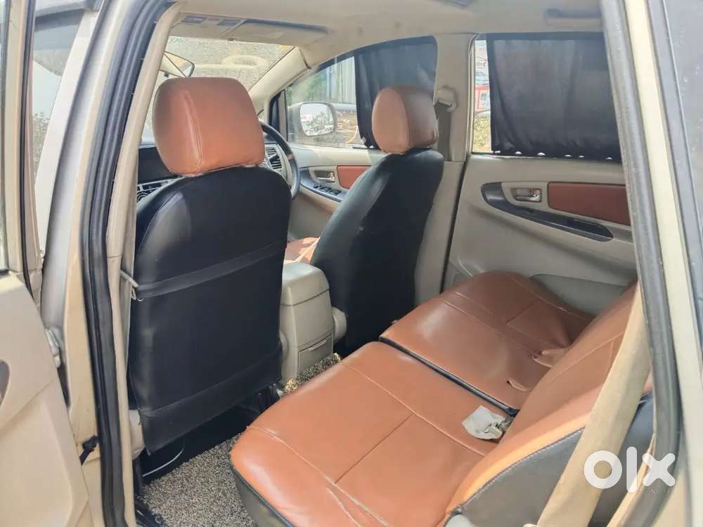 2012 Toyota Innova G Diesel Private 7st