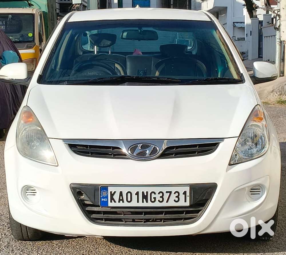 Hyundai I20 1.4 Sportz, 2011, Petrol