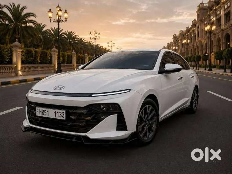 Hyundai Verna 1.5 Sx (o) Vtvt Ivt, 2023, Petrol