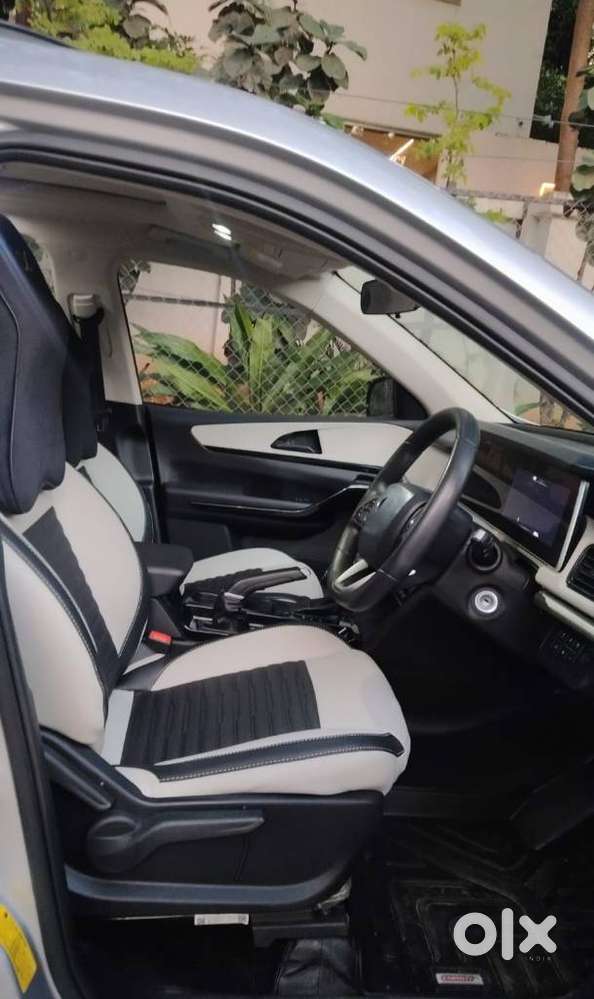 Mahindra Xuv700, 2023, Diesel