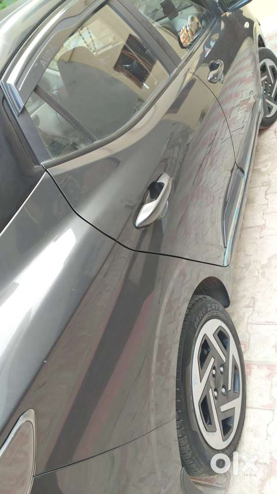 Hyundai Aura Sx 1.2 Cng, 2025, Cng & Hybrids