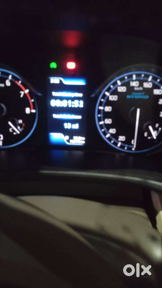 Maruti Suzuki Ertiga Smart Hybrid   Vxi 23,500 Kms Driven.