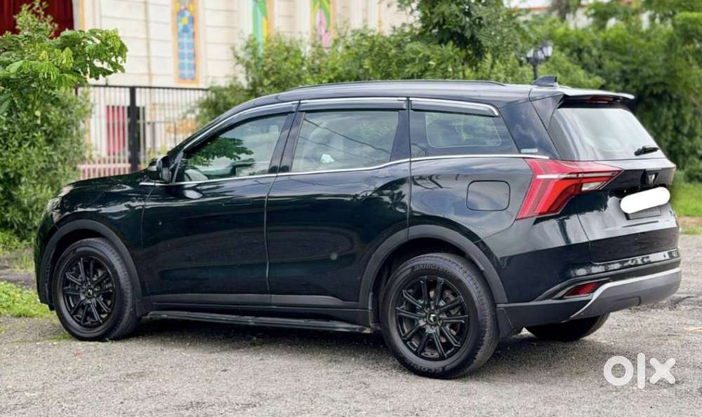 Mahindra Xuv700 2.2 Ax 7 Diesel At Luxury Pack Str, 2025, Diesel