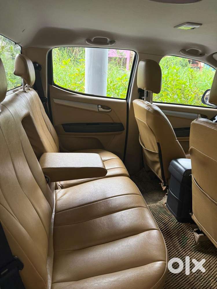 Isuzu V-cross 2017 Diesel 75000 Km Driven