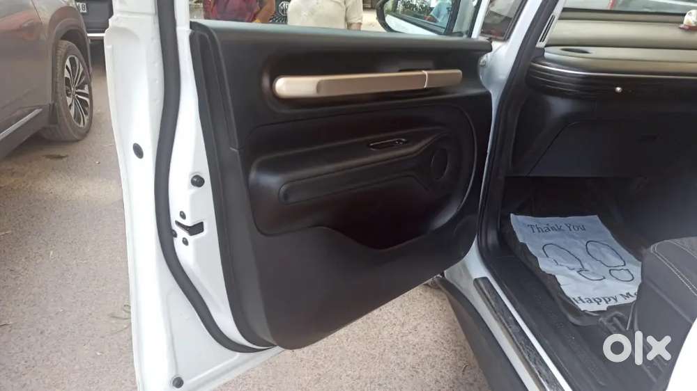 Mg Windsor Ev 2025 Electric Good Condition 11275 Driven