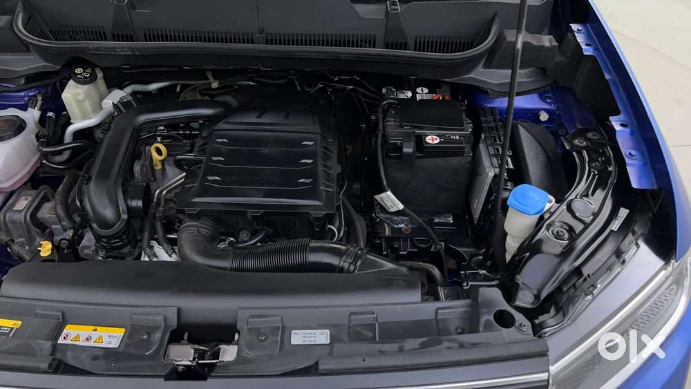 Volkswagen Taigun Topline 1.0 Tsi At (electric Seats), 2022, Petrol