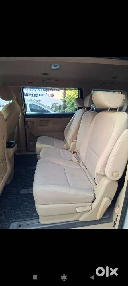 Kia Carnival Premium, 2021, Diesel