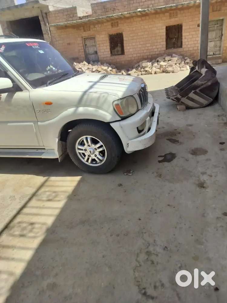 Mahindra Scorpio Classic 2013