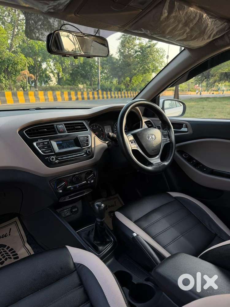 2019 I20 Magna + Vtvt Up11( Saharanpur) Registerd 1st Owner 25,000 Km